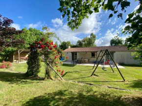 Gîte de campagne avec jardin clos, 3 chambres, terrasse, basse-cour, et terrain de pétanque - FR-1-306-918
